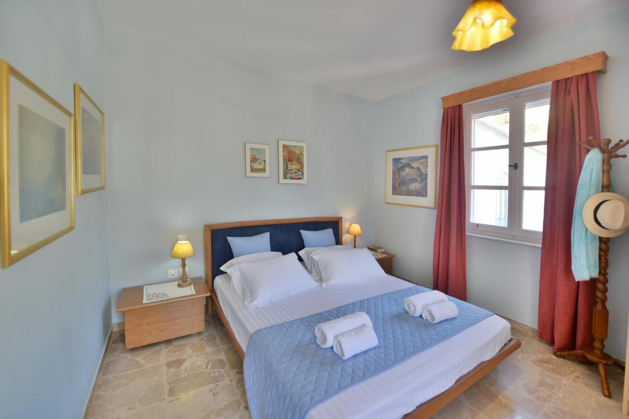 Feel At Home - Family House In Hydra Exteriér fotografie