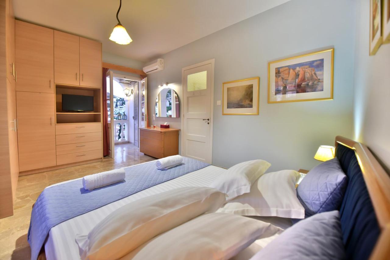 Feel At Home - Family House In Hydra Exteriér fotografie